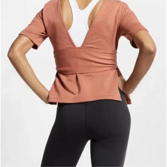 Nike Dri-FIT Rust Brown Wrap Top Women’s Large Short Sleeve Training Shirt Yoga - Picture 2 of 9